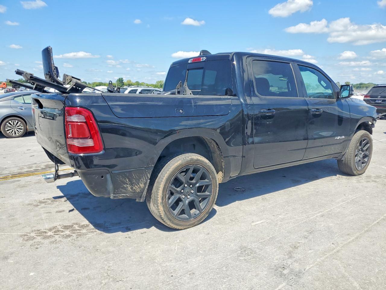 2024 RAM 1500 LARAMIE — снимка 3