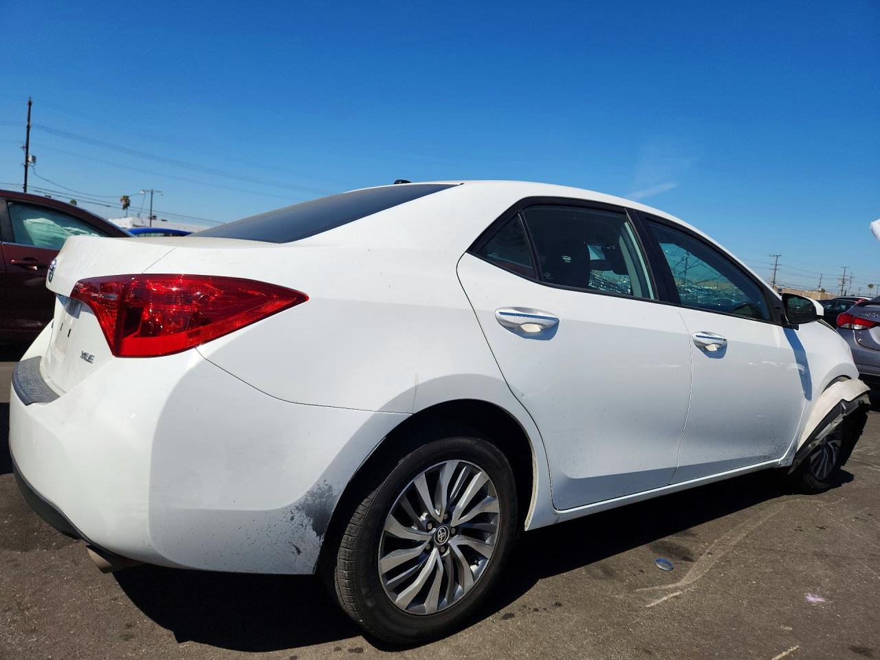 2018 TOYOTA COROLLA XLE — снимка 3