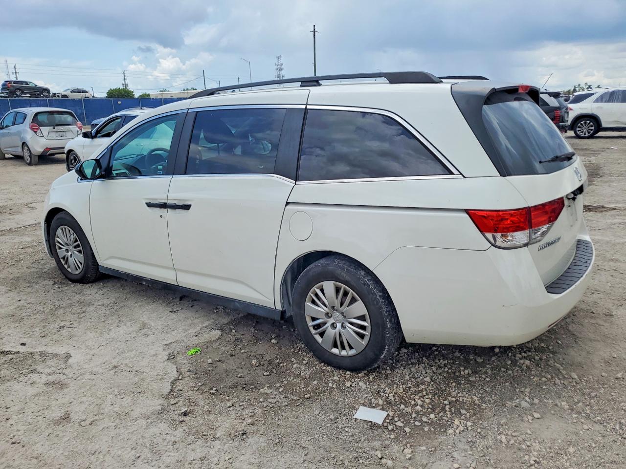2016 HONDA ODYSSEY LX — снимка 2