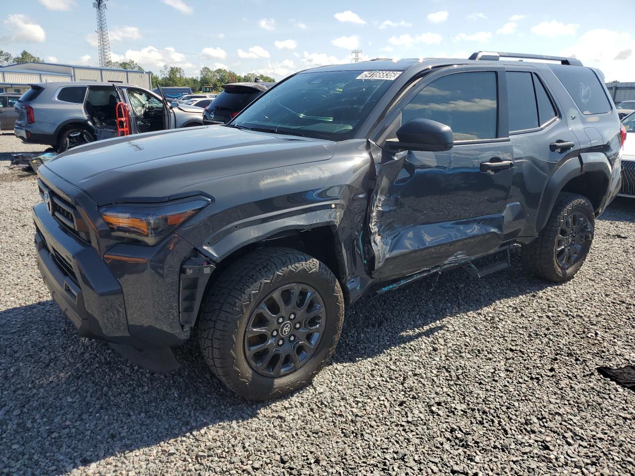 2025 TOYOTA 4RUNNER SR5