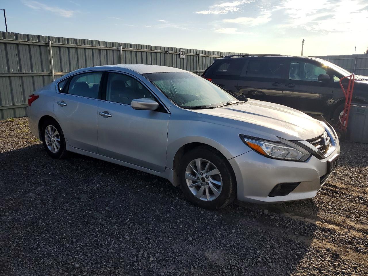 2017 NISSAN ALTIMA 2.5 — снимка 4