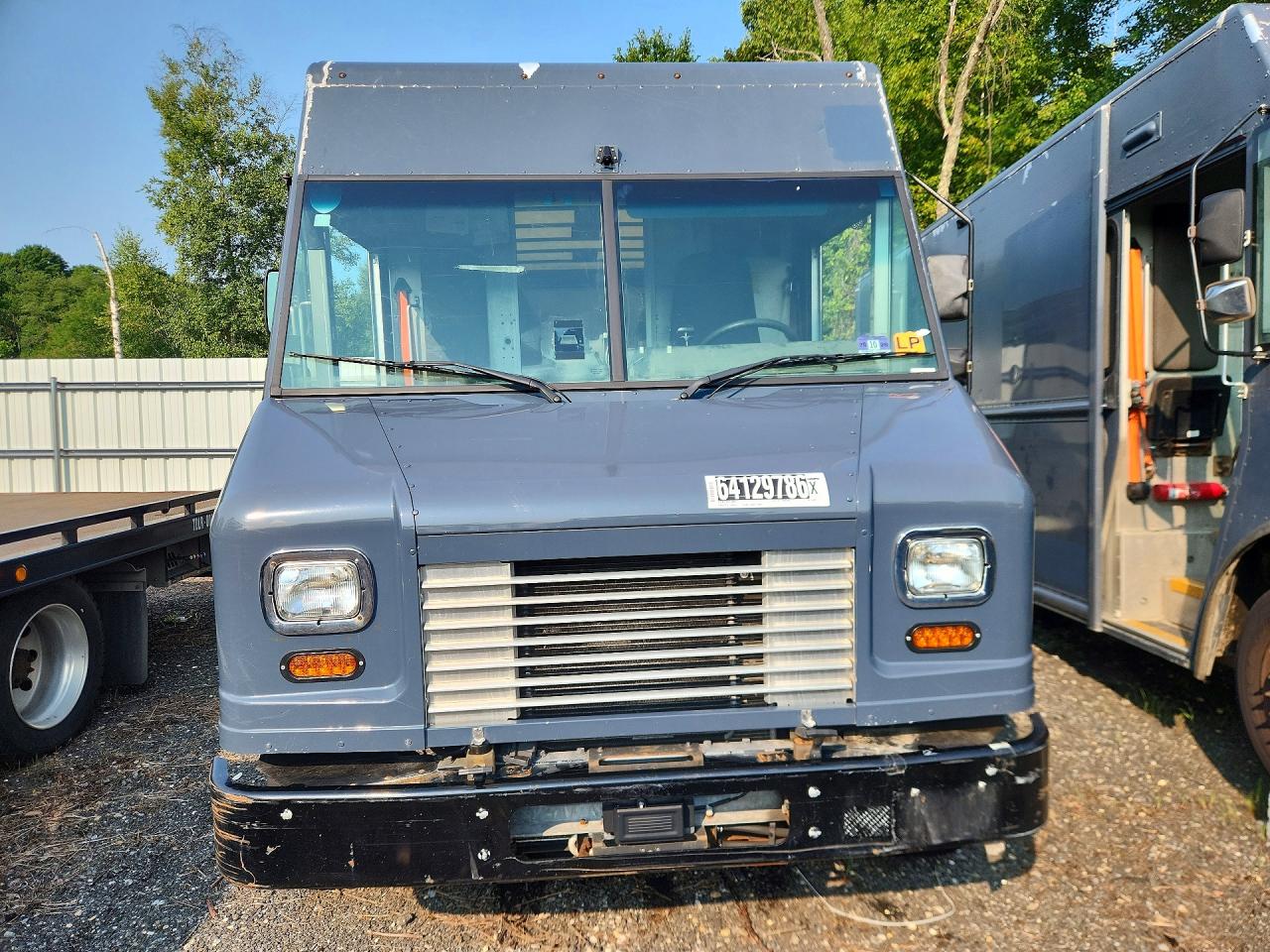 2021 FORD F59 — снимка 5