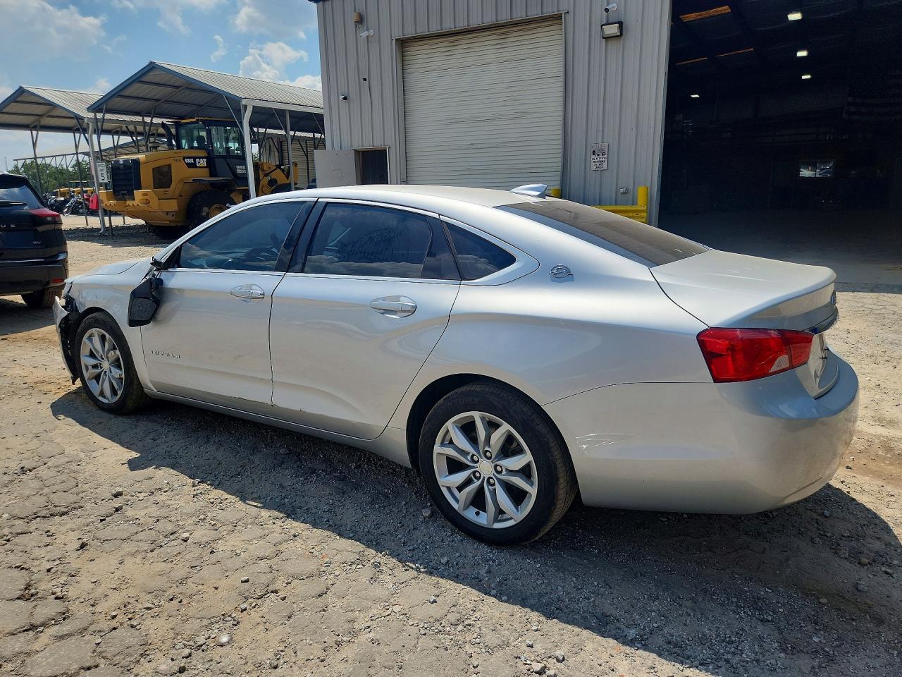2017 CHEVROLET IMPALA LT — снимка 2