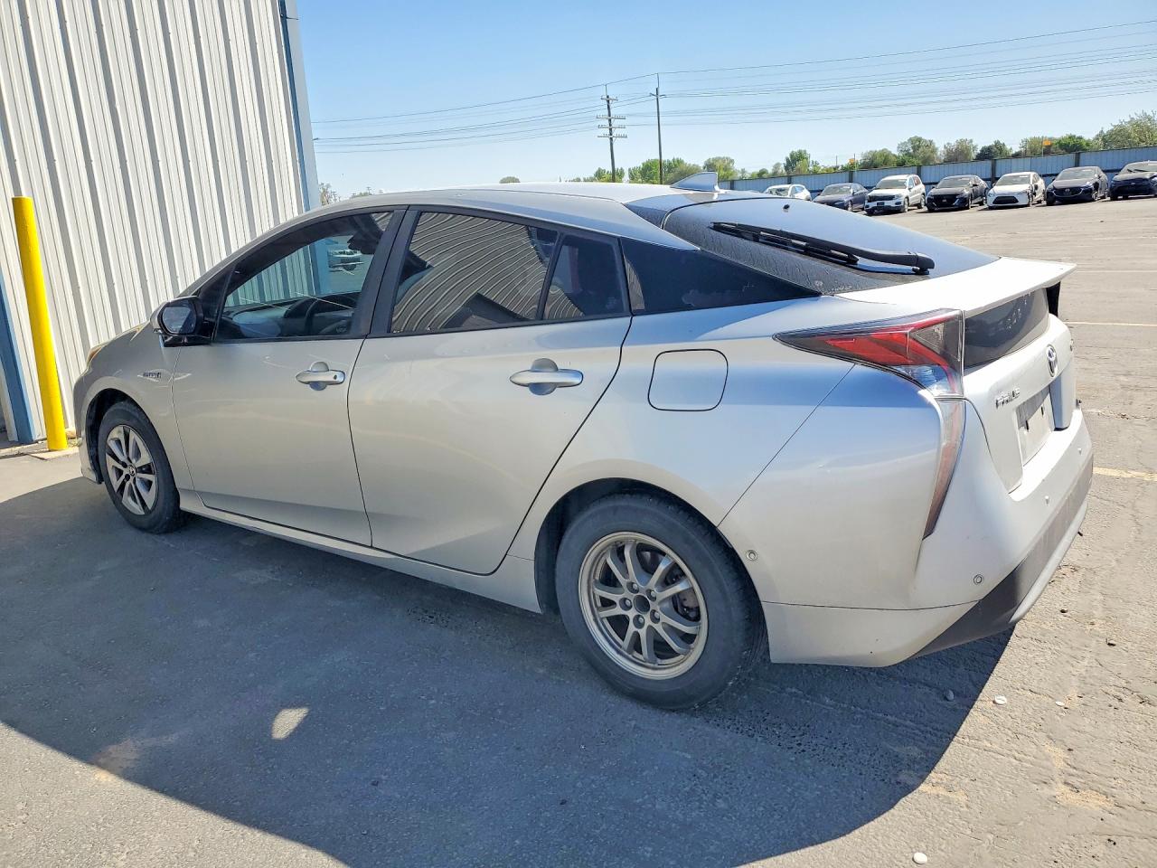 2017 TOYOTA PRIUS THREE — снимка 2