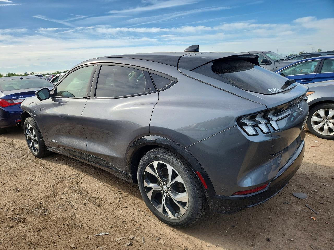 2023 FORD MUSTANG MACH-E PREMIUM — снимка 2