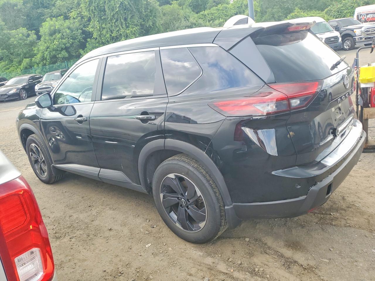 2024 NISSAN ROGUE SV — снимка 2
