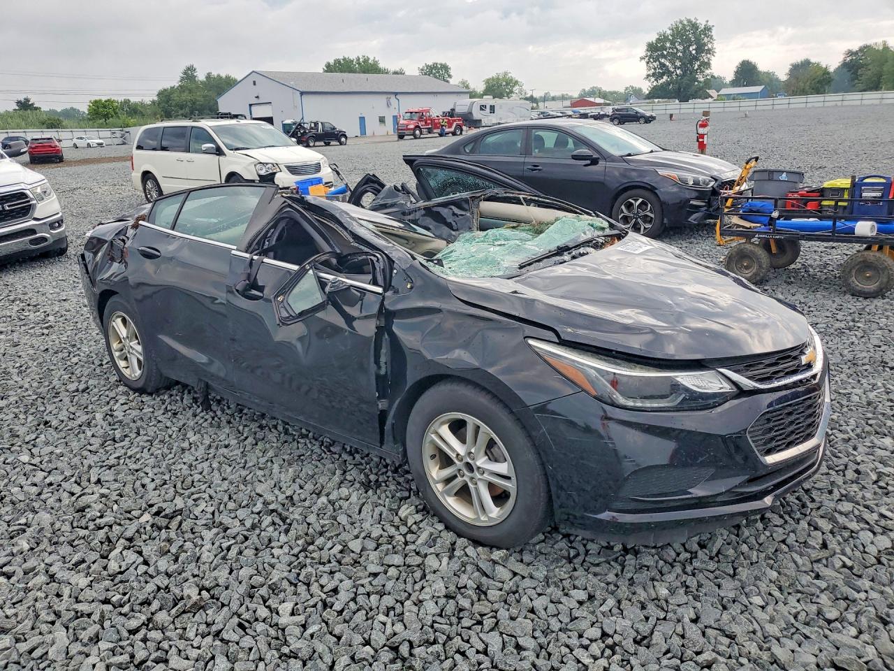 2017 CHEVROLET CRUZE LT — снимка 4