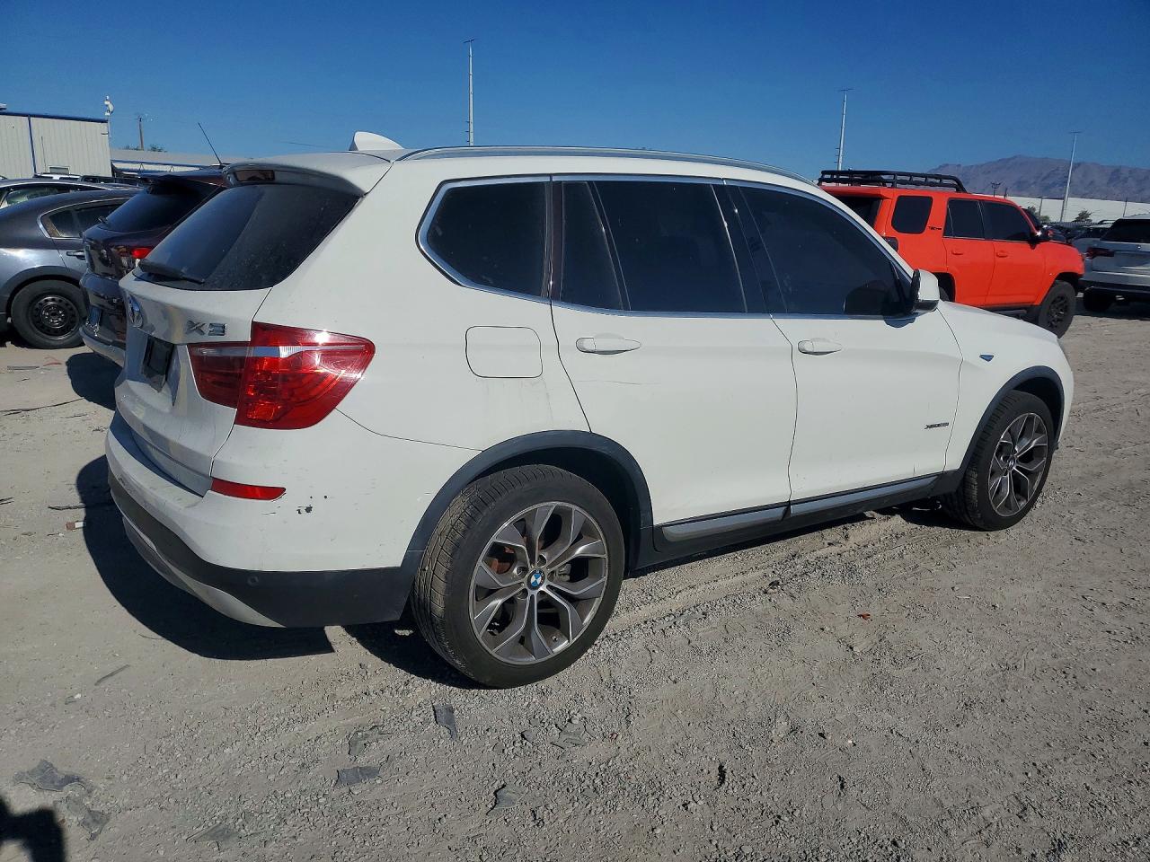 2015 BMW X3 XDRIVE28I — снимка 3
