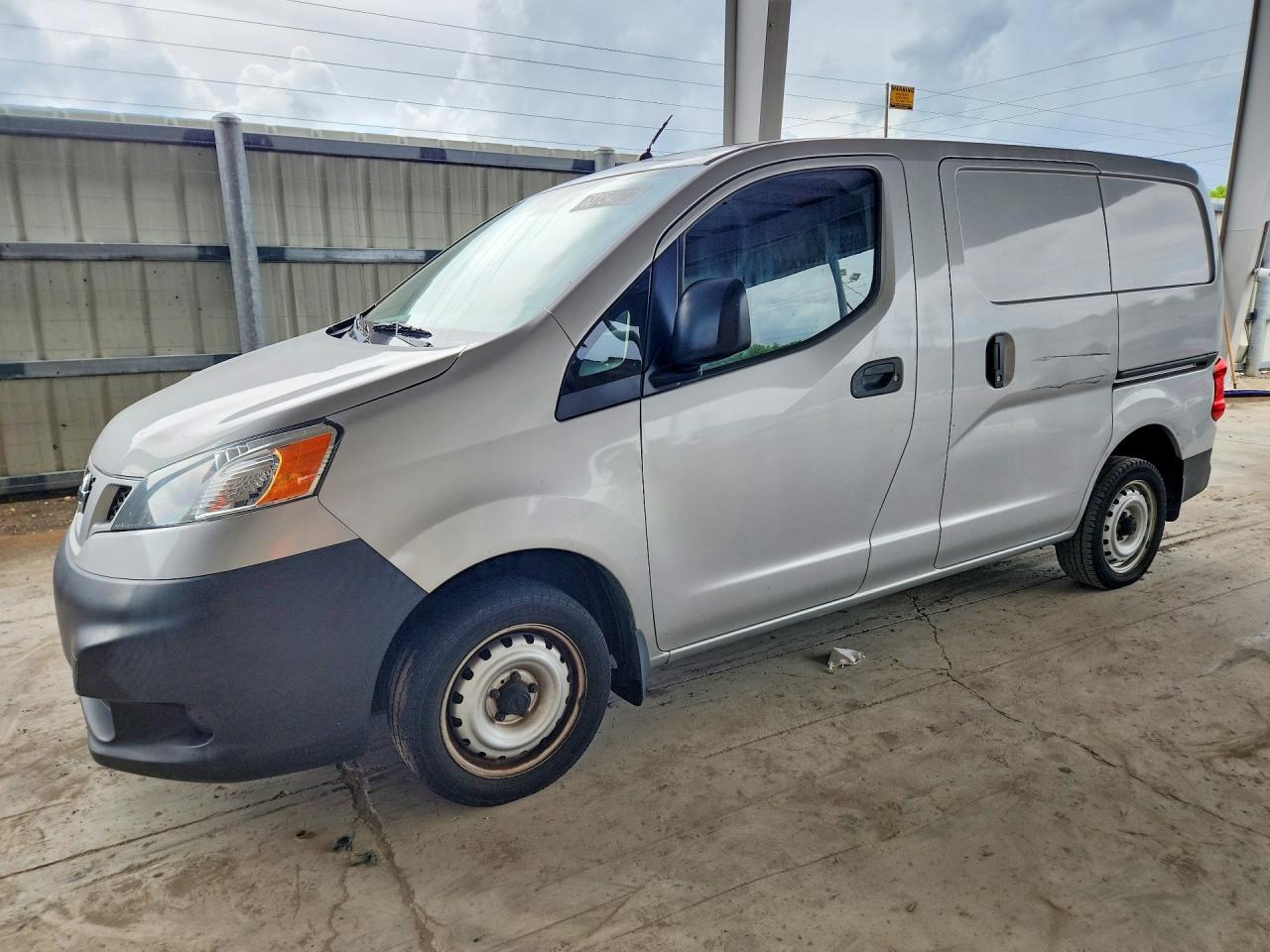 2018 NISSAN NV200 S