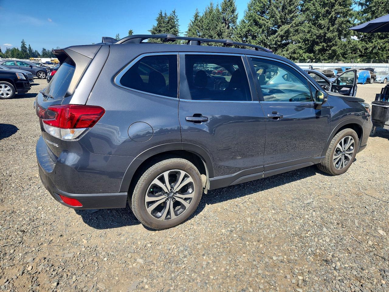 2021 SUBARU FORESTER LIMITED — снимка 3