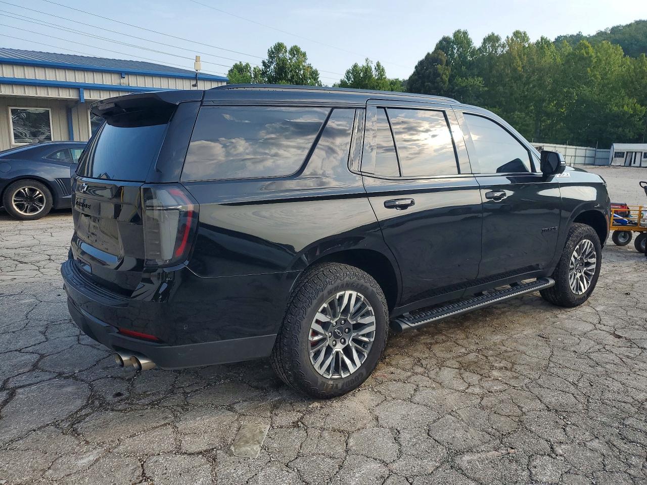 2025 CHEVROLET TAHOE K1500 Z71 — снимка 3