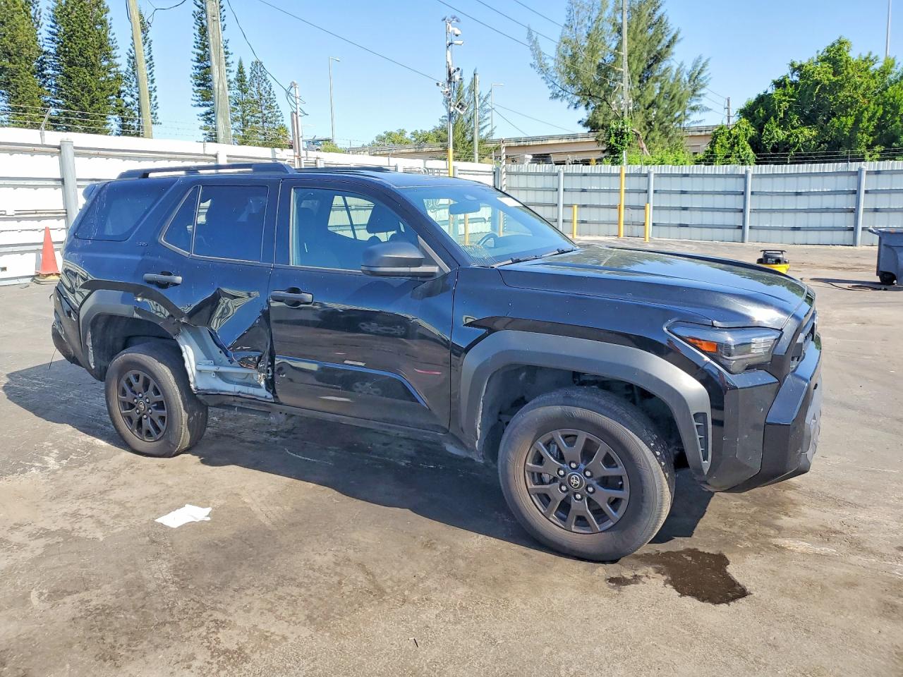2025 TOYOTA 4RUNNER SR5 — снимка 4