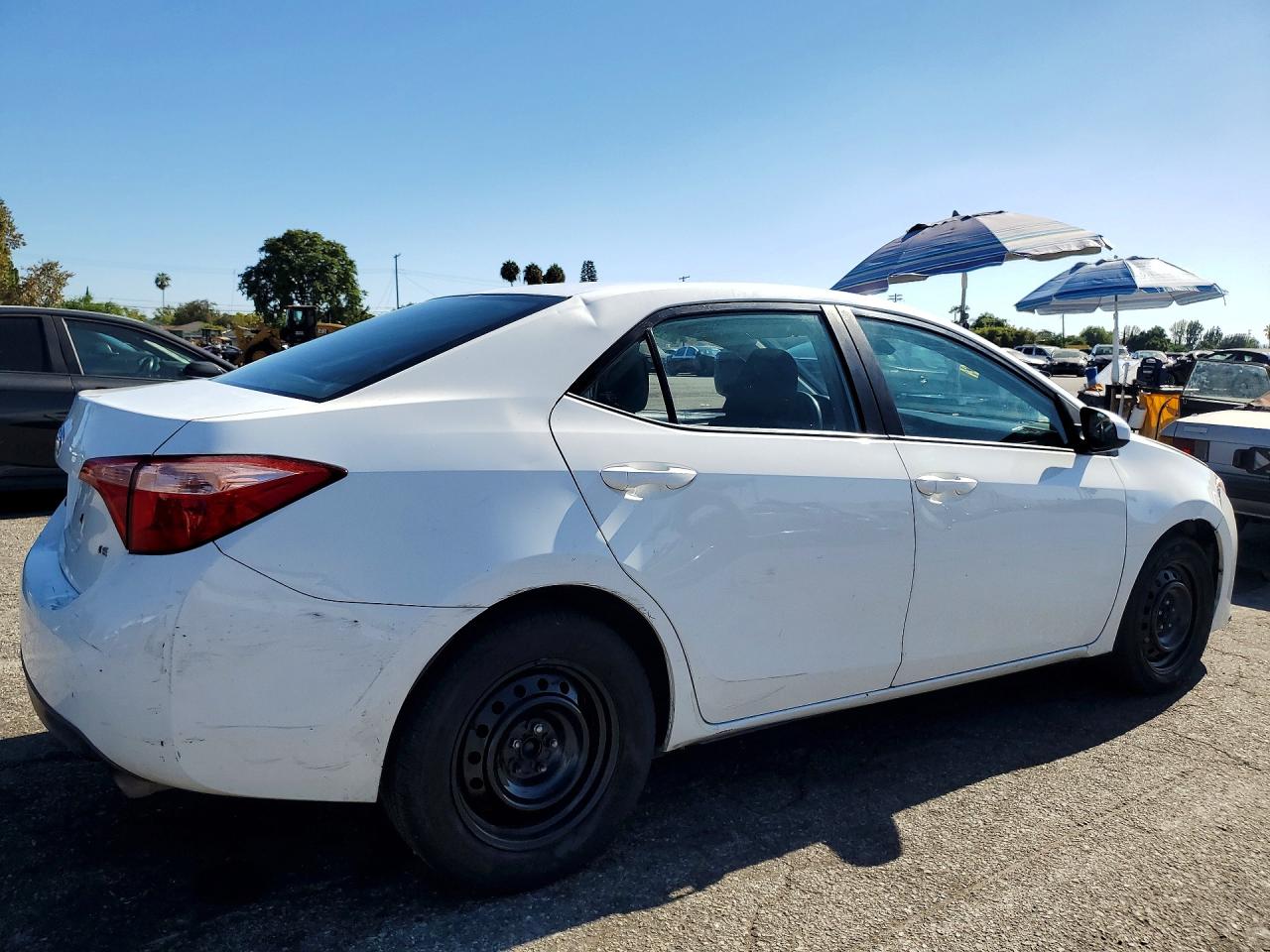 2018 TOYOTA COROLLA LE — снимка 3