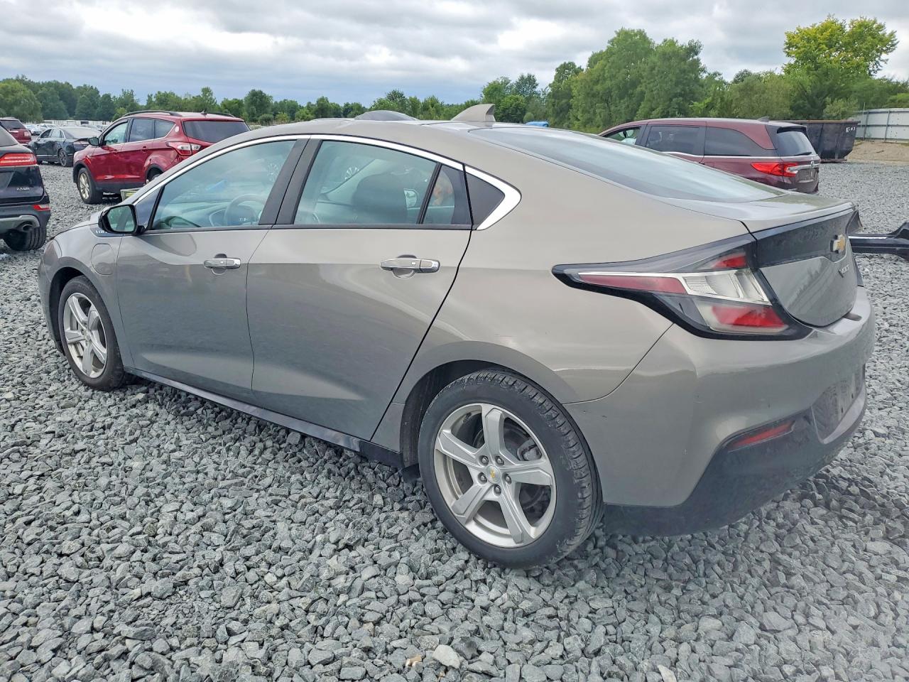 2017 CHEVROLET VOLT LT — снимка 2