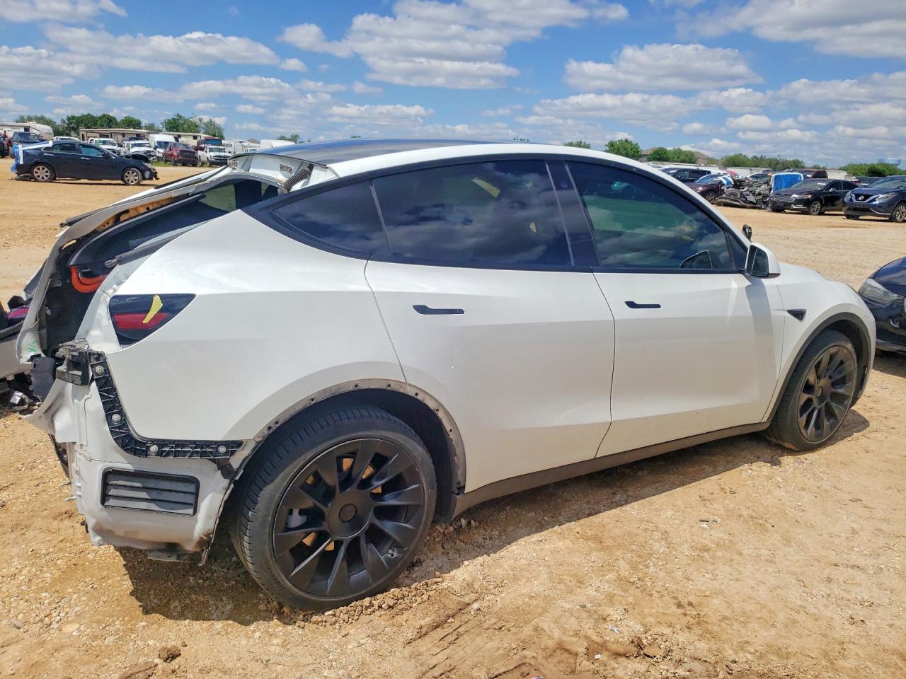 2021 TESLA MODEL Y — снимка 3