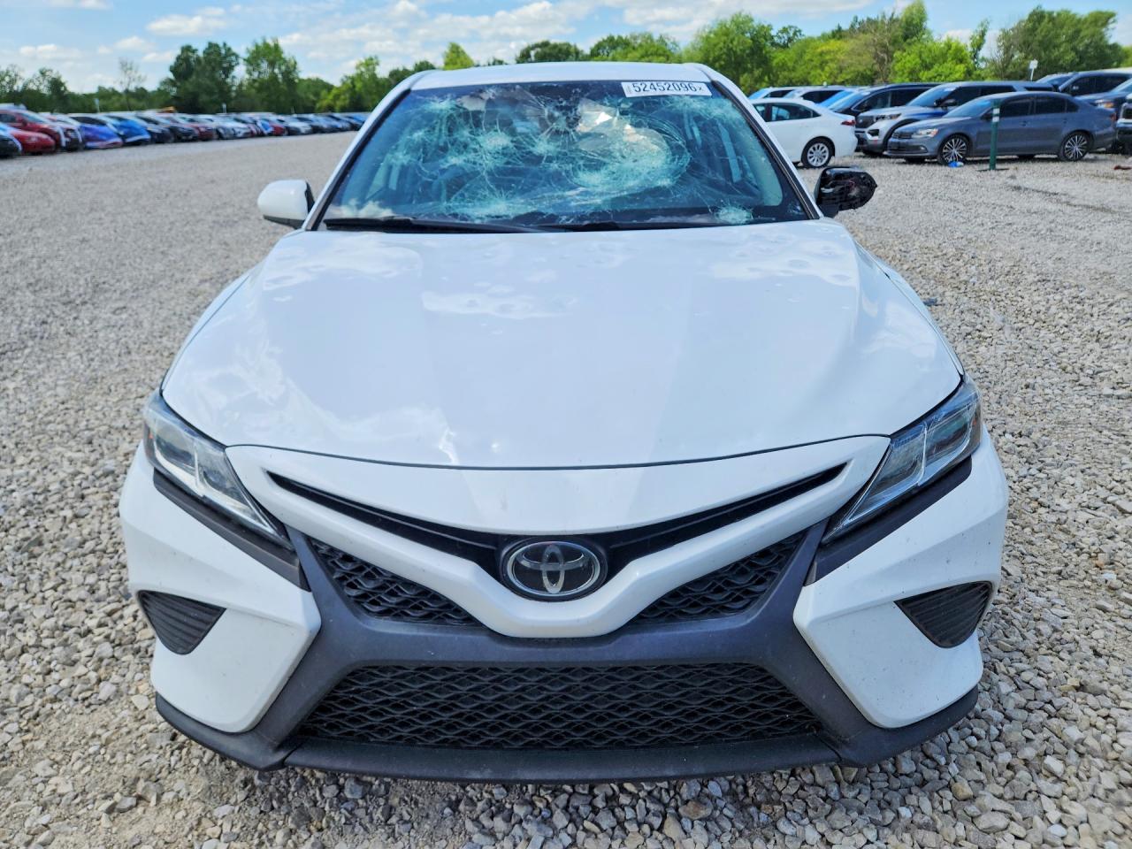2019 TOYOTA CAMRY SE — снимка 5