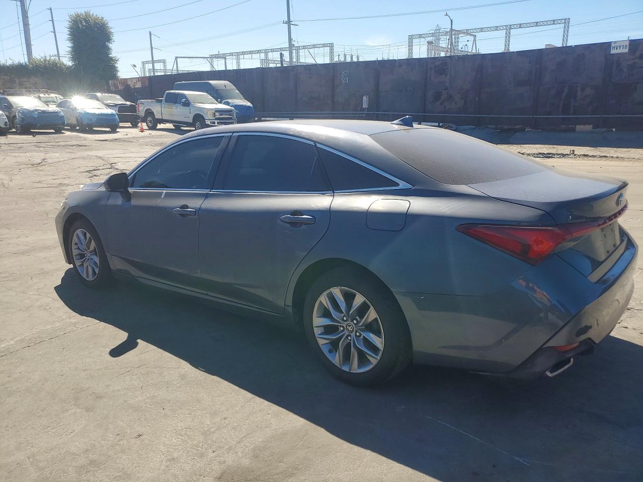 2019 TOYOTA AVALON XLE — снимка 2