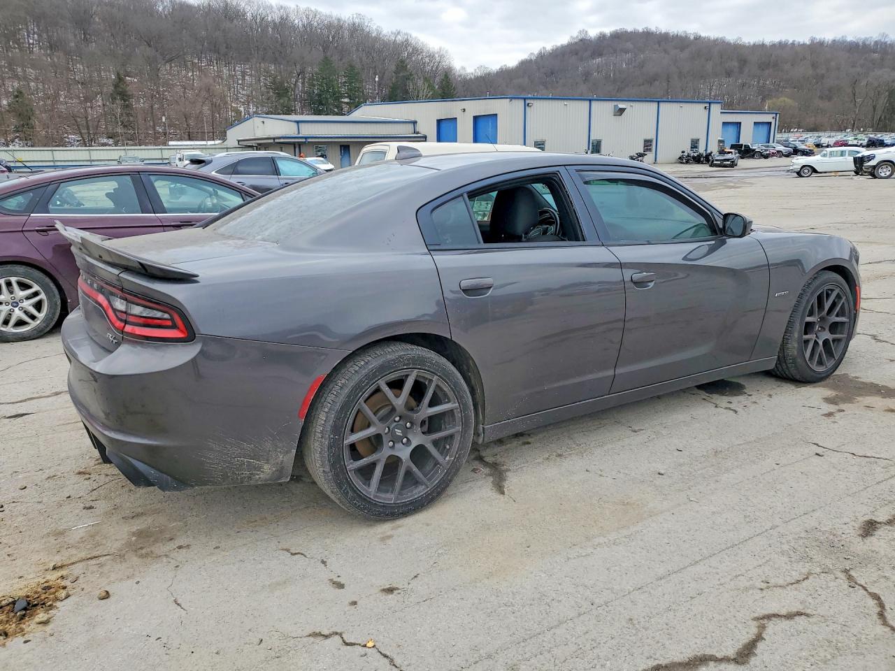 2017 DODGE CHARGER R — снимка 3