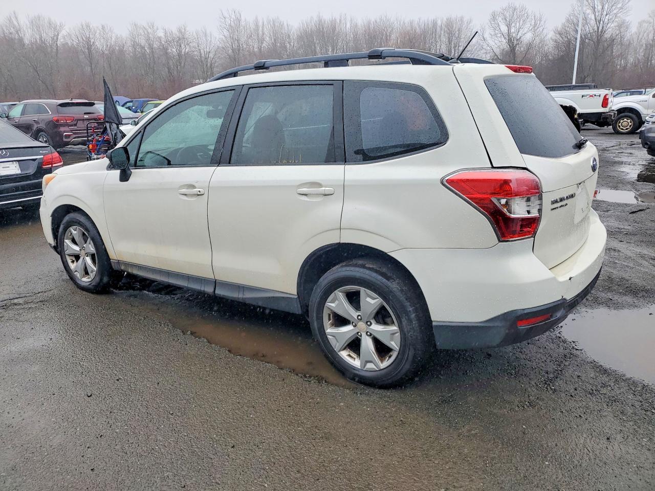 2015 SUBARU FORESTER 2.5I — снимка 2