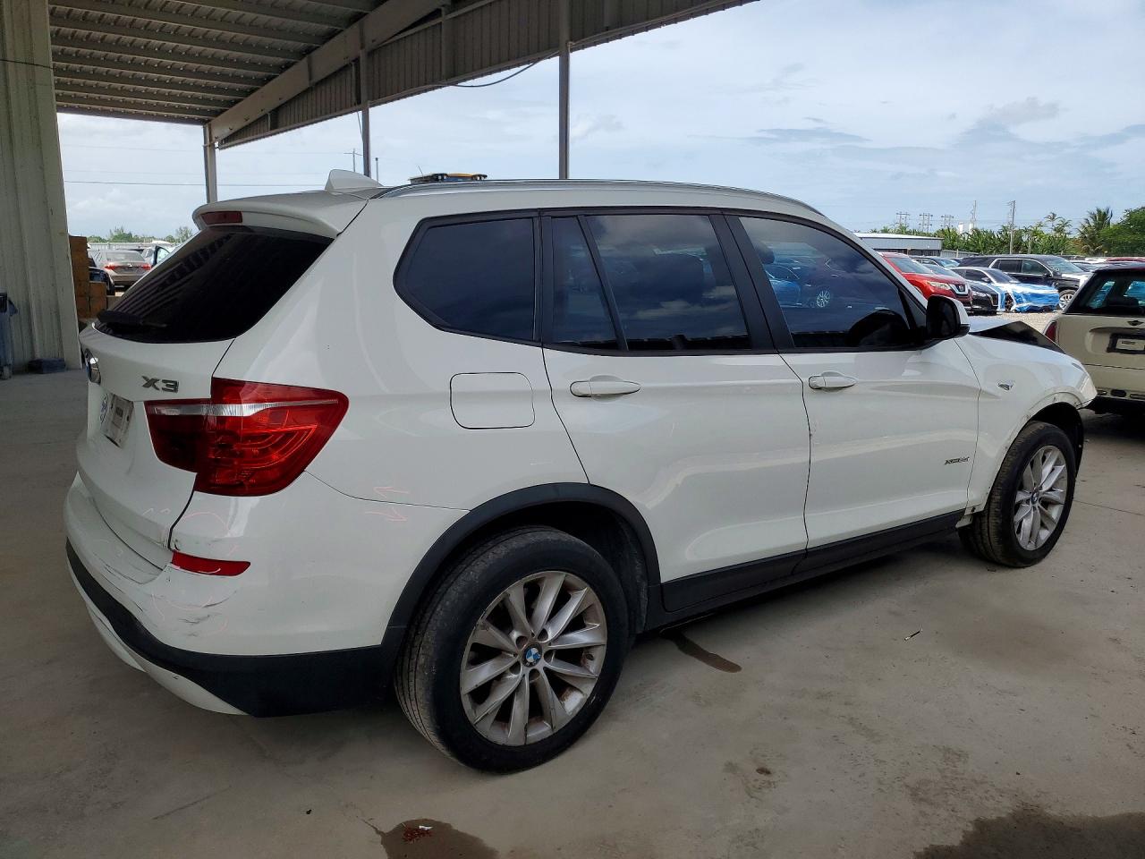 2017 BMW X3 XDRIVE28I — снимка 3