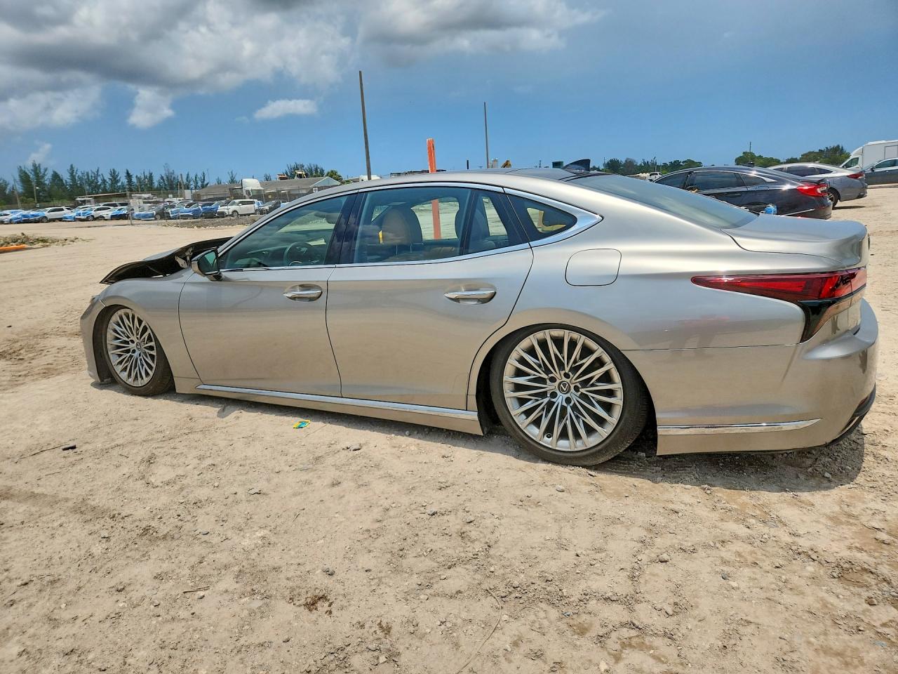 2024 LEXUS LS 500 BASE — снимка 2