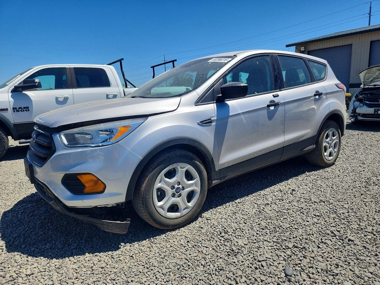 2017 FORD ESCAPE S