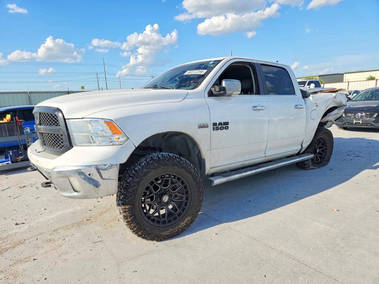 2018 RAM 1500 SLT