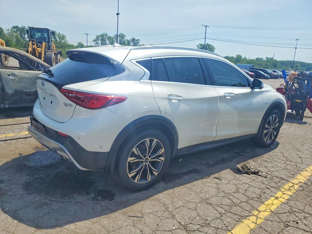 2017 INFINITI QX30 PREMIUM — снимка 3
