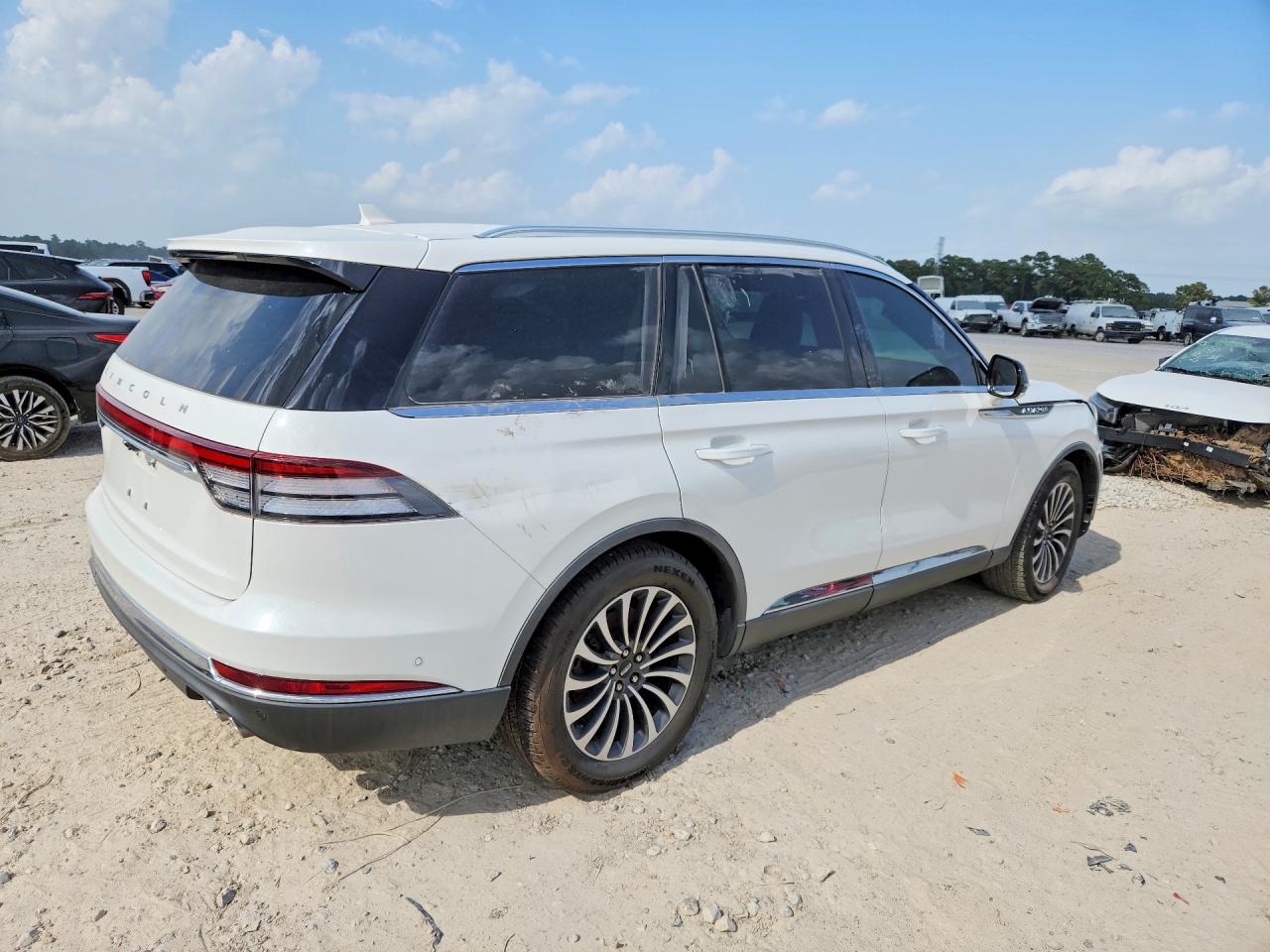 2022 LINCOLN AVIATOR RESERVE — снимка 3