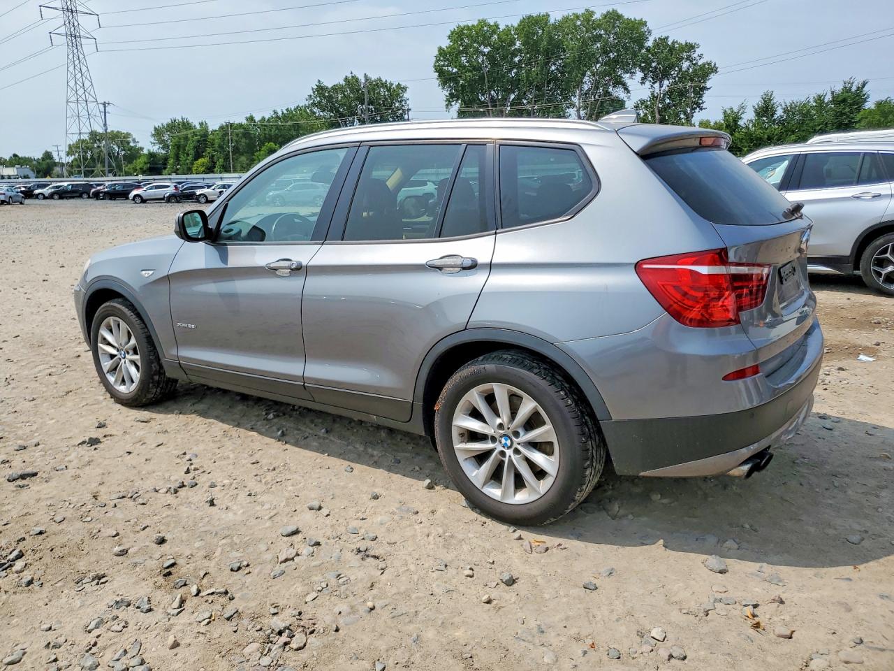 2013 BMW X3 XDRIVE28I — снимка 2