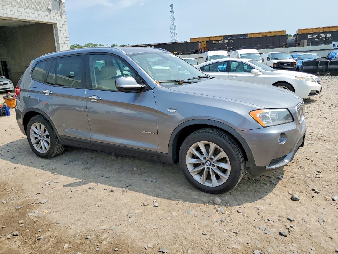 2013 BMW X3 XDRIVE28I — снимка 4