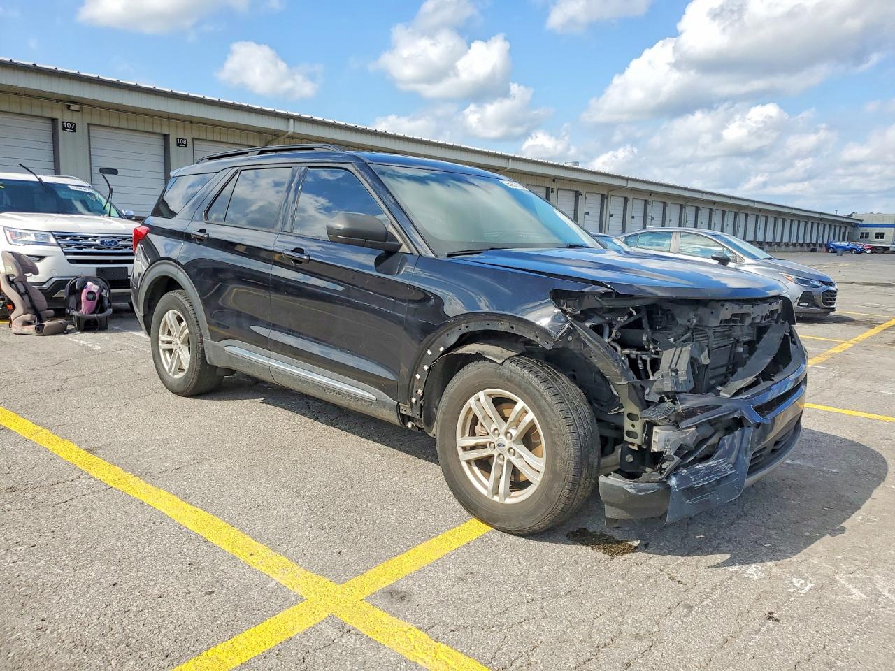 2021 FORD EXPLORER XLT — снимка 4