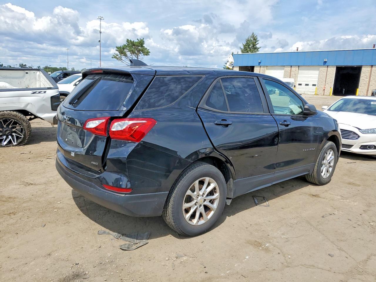 2020 CHEVROLET EQUINOX LS — снимка 3