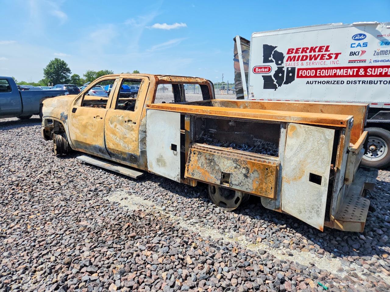 2022 CHEVROLET SILVERADO K2500 HEAVY DUTY — снимка 2
