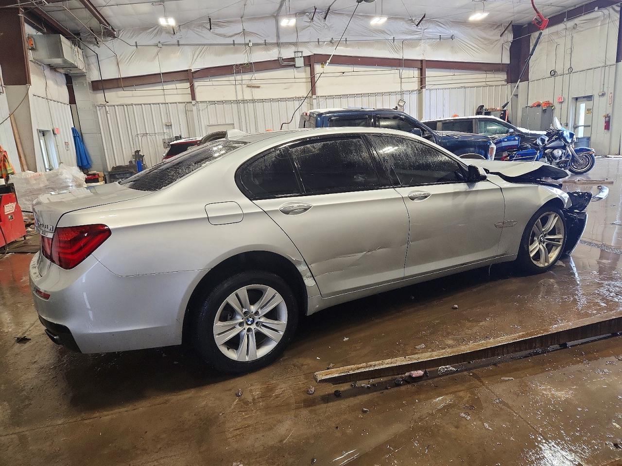 2013 BMW 740 I — снимка 3