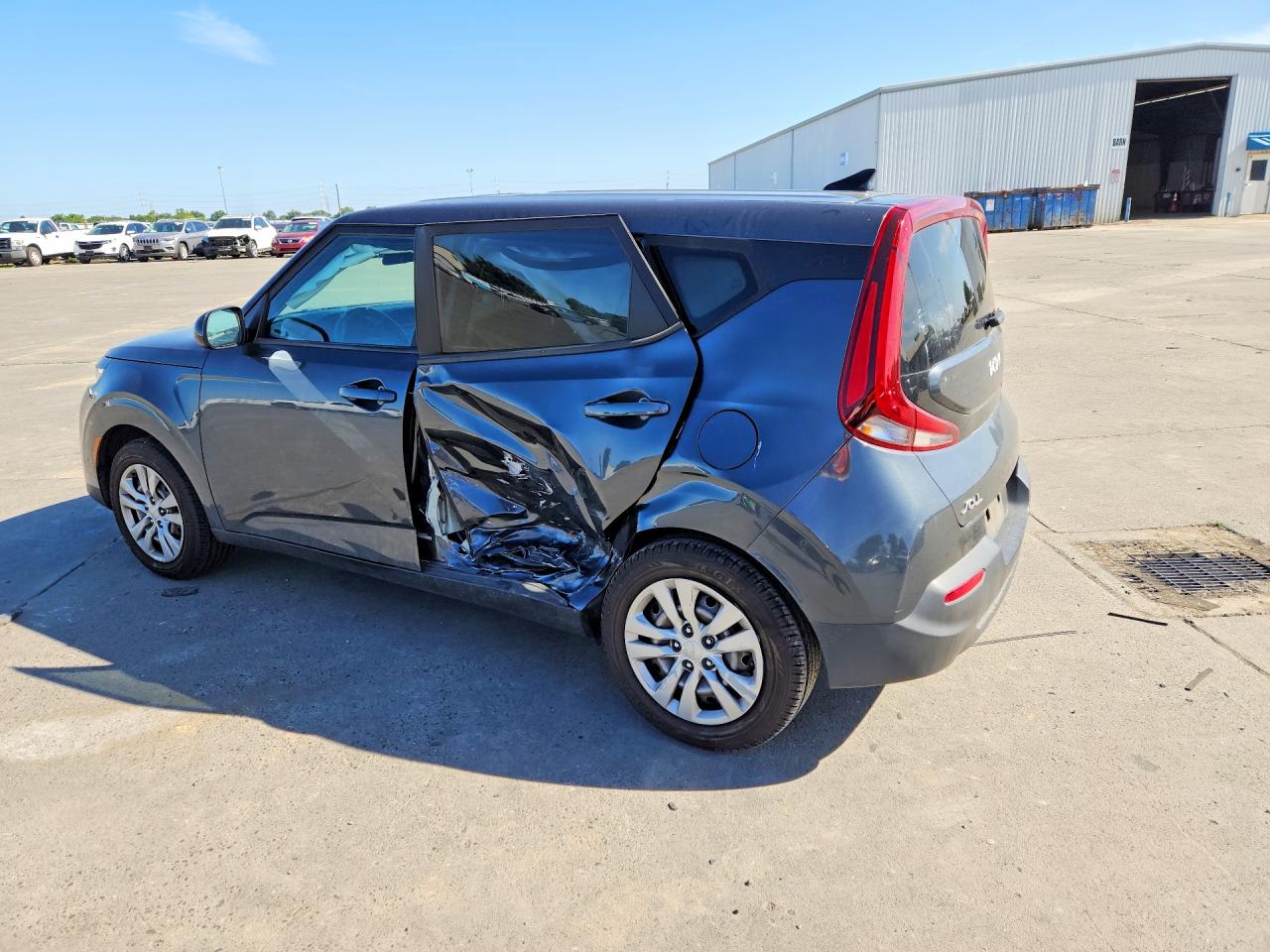 2022 KIA SOUL LX — снимка 2