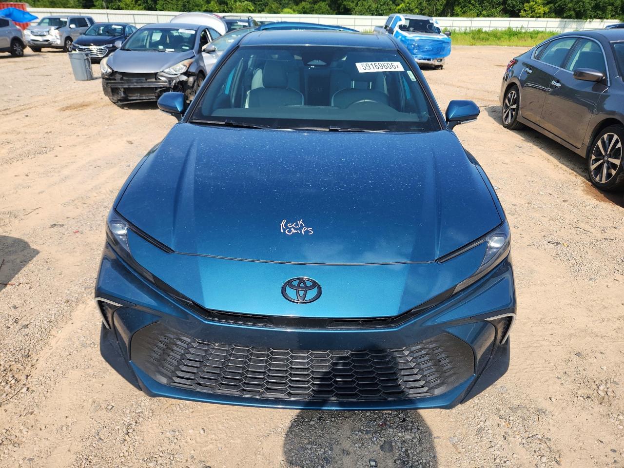 2025 TOYOTA CAMRY SE — снимка 5