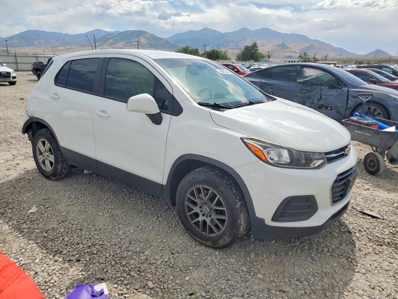 2017 CHEVROLET TRAX LS — снимка 4