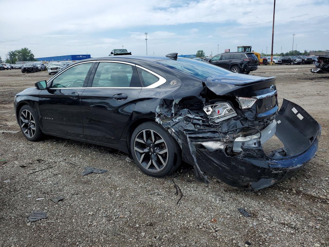 2017 CHEVROLET IMPALA LT — снимка 2