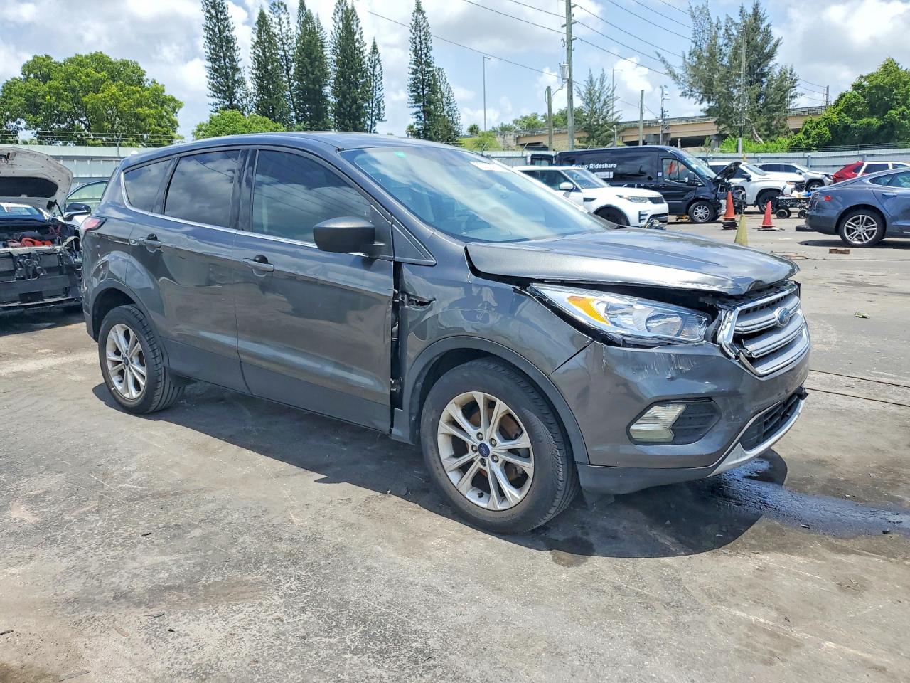 2017 FORD ESCAPE SE — снимка 4