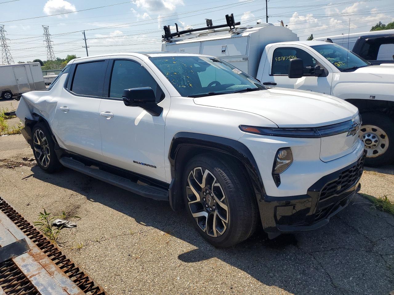 2024 CHEVROLET SILVERADO RST — снимка 4
