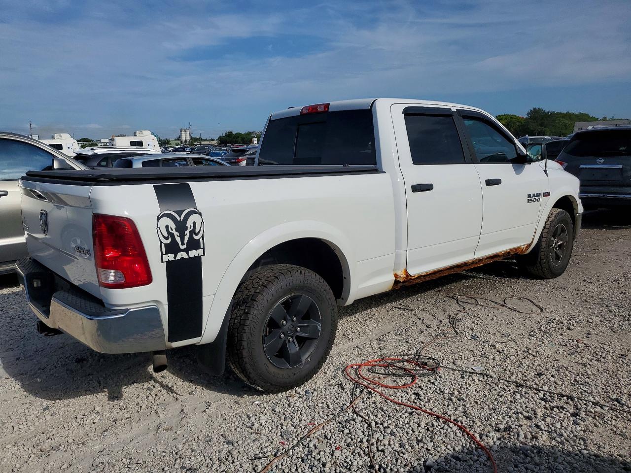 2016 RAM 1500 SLT — снимка 3