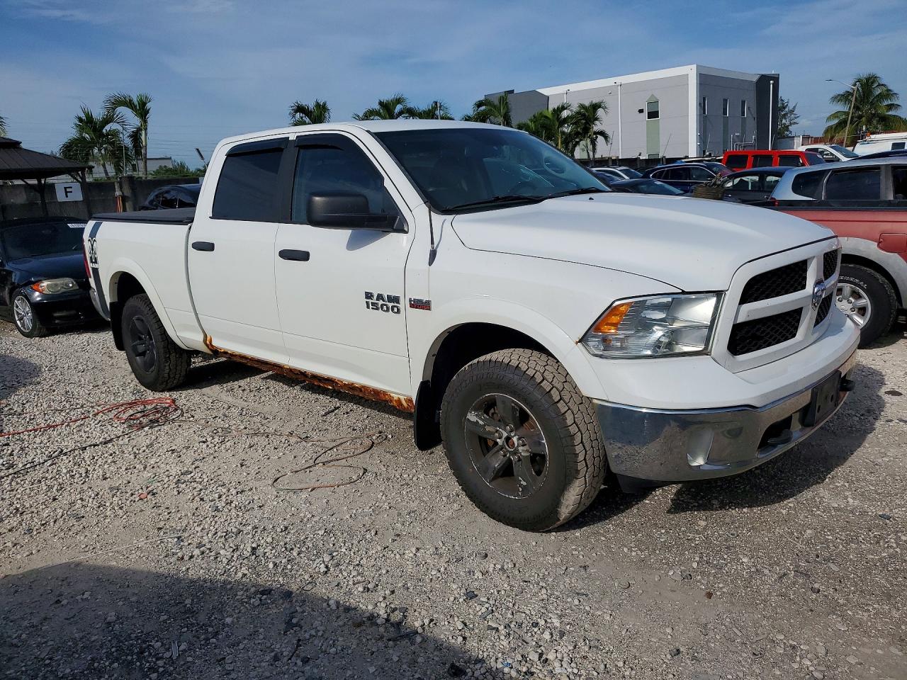 2016 RAM 1500 SLT — снимка 4