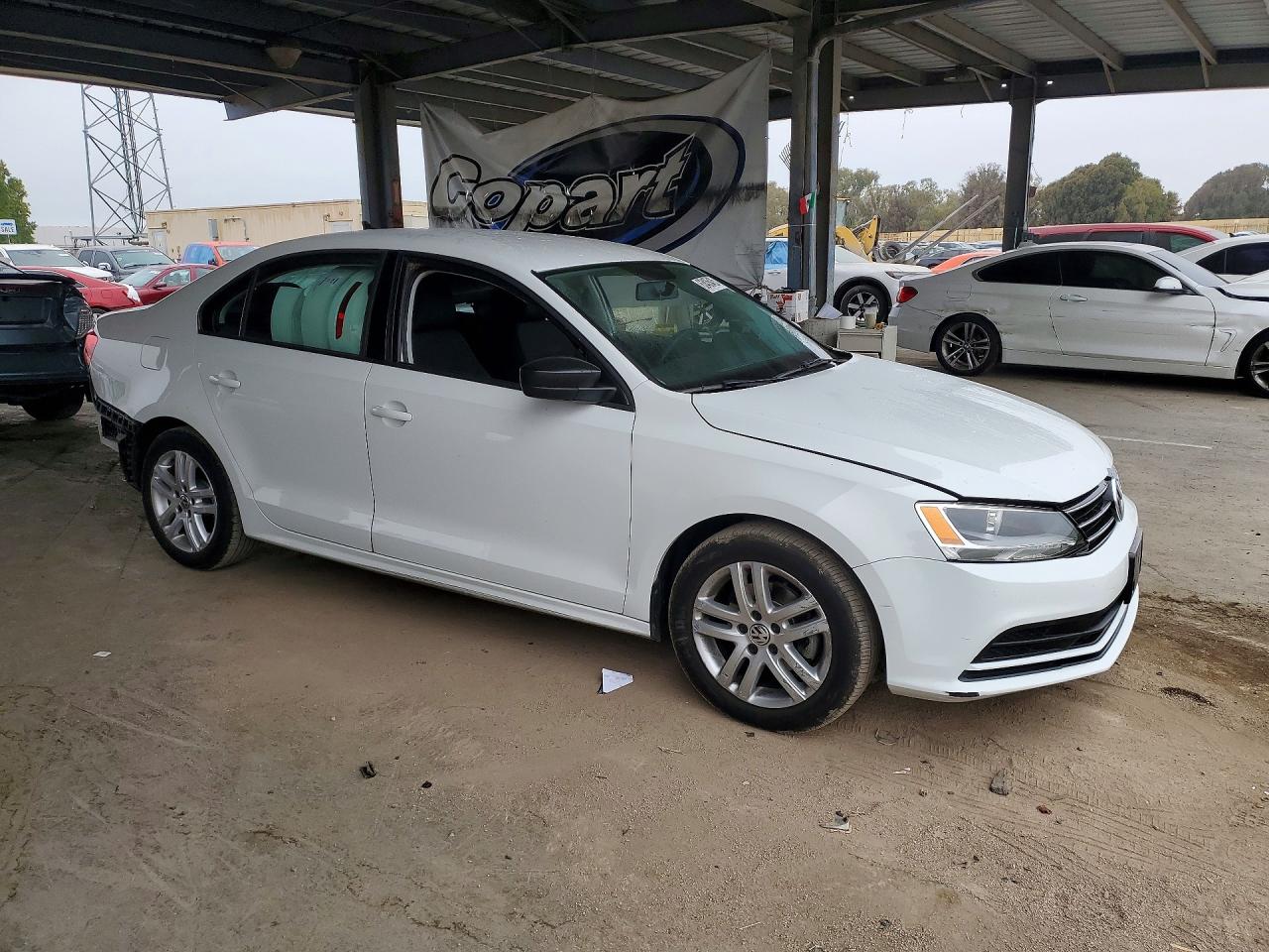 2015 VOLKSWAGEN JETTA BASE — снимка 4