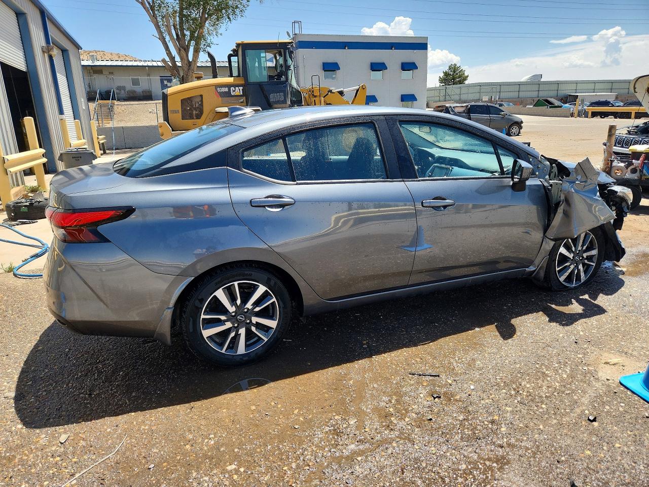 2025 NISSAN VERSA SV — снимка 3