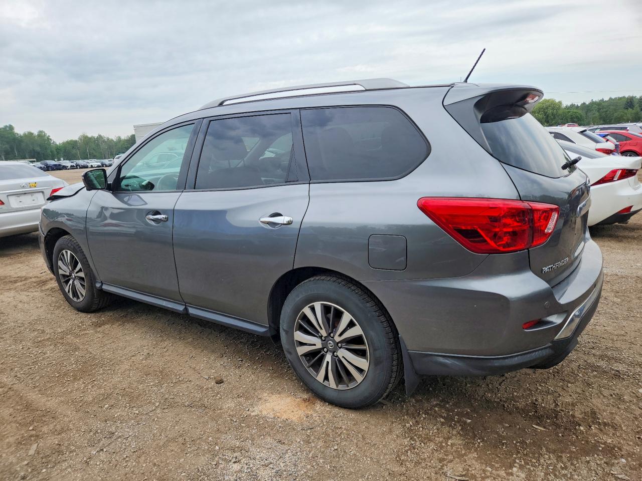 2018 NISSAN PATHFINDER S — снимка 2
