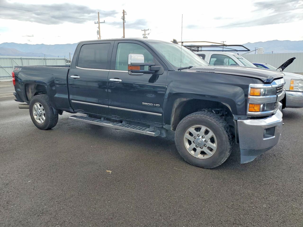 2015 CHEVROLET SILVERADO K3500 LTZ — снимка 4
