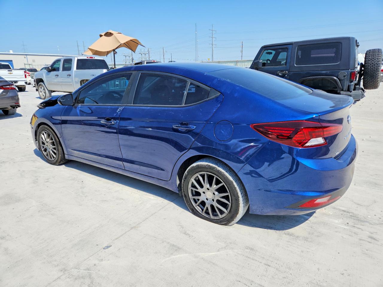 2019 HYUNDAI ELANTRA SE — снимка 2