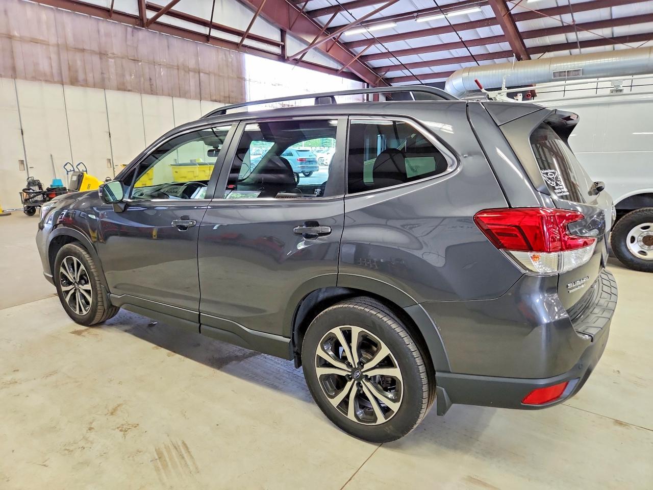 2020 SUBARU FORESTER LIMITED — снимка 2