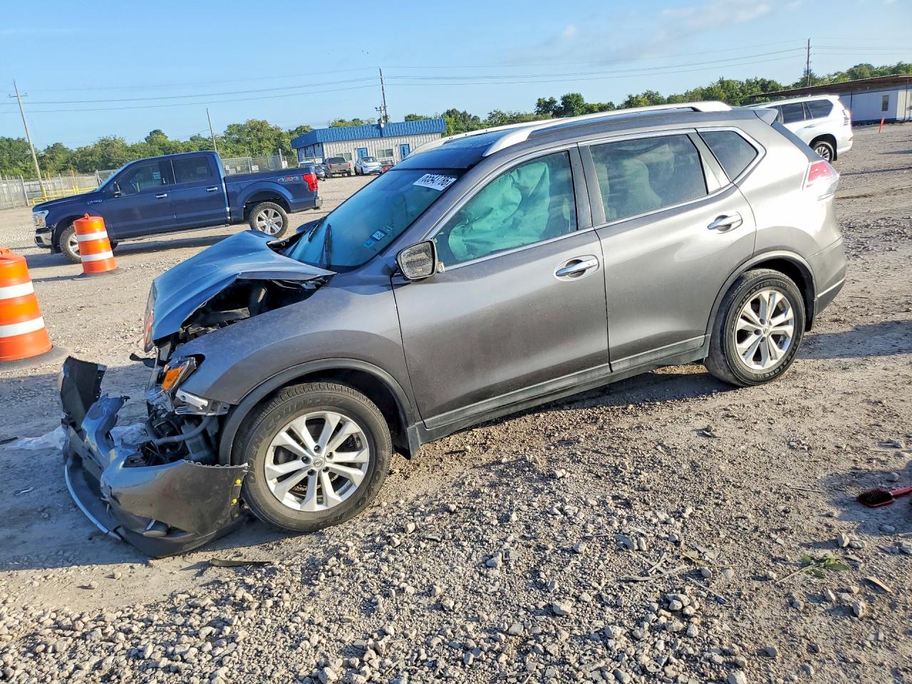 2015 NISSAN ROGUE SV